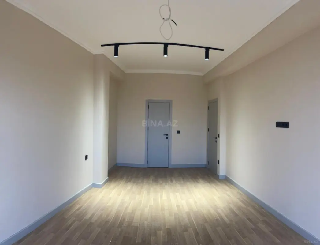 Satılır 3 otaqlı mənzil 113 m²