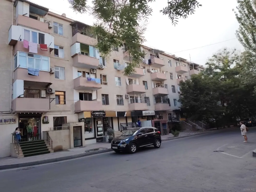 Kirayə verilir 3 otaqlı mənzil 77 m²