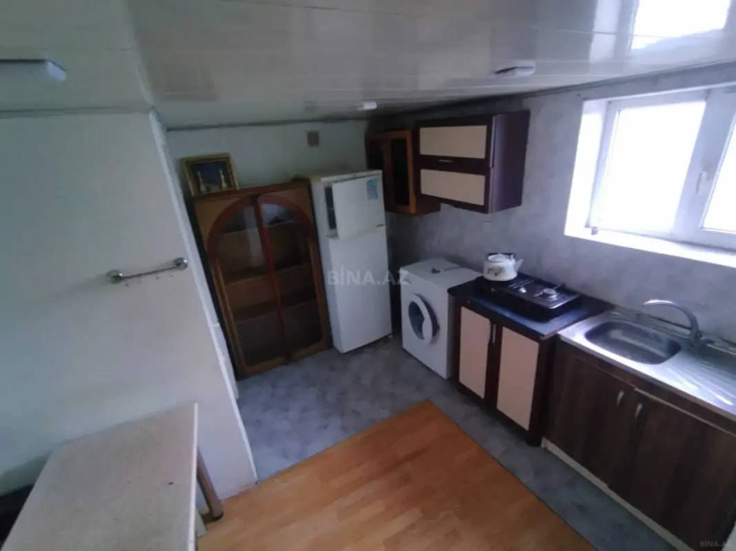Kirayə verilir 1 otaqlı həyət evi 18 m²