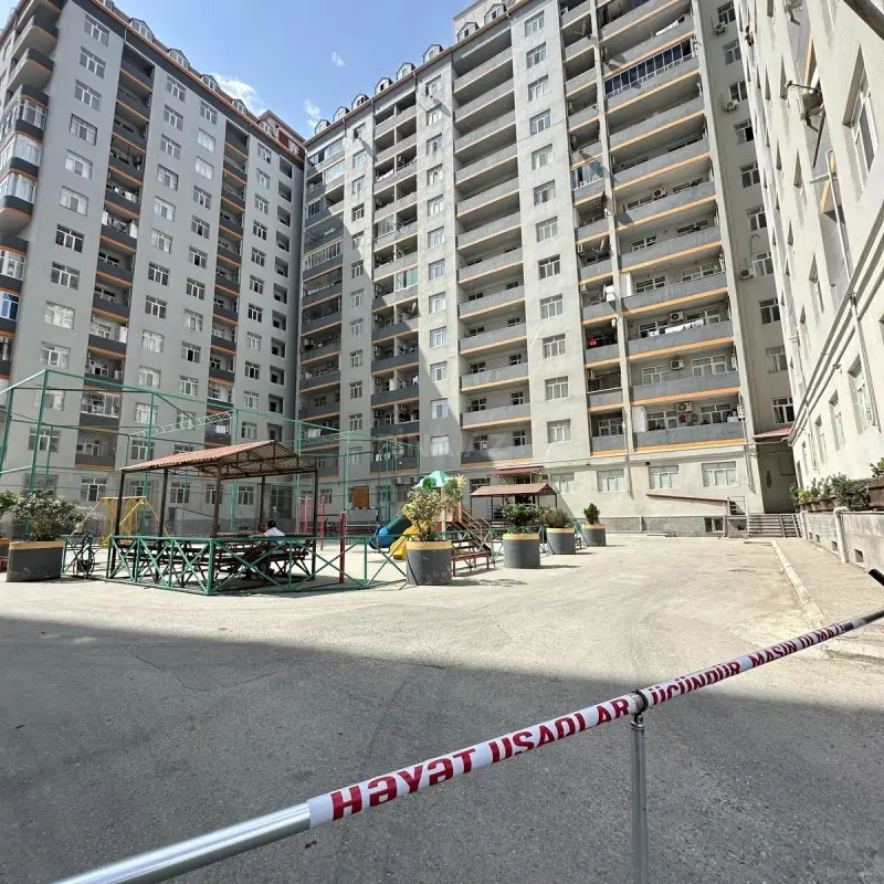 Satılır 3 otaqlı mənzil 84 m²