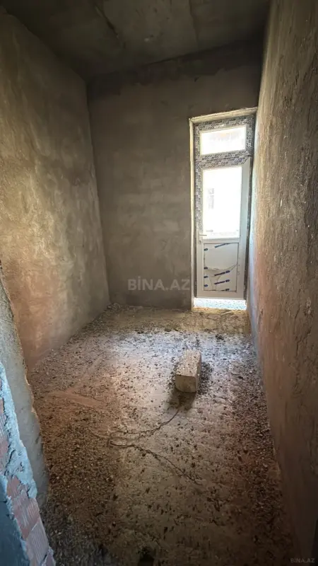 Satılır 3 otaqlı mənzil 75.2 m²