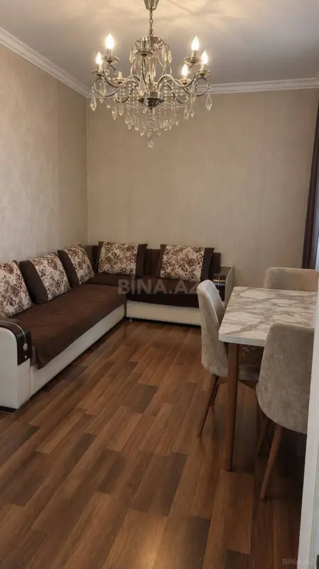 Kirayə verilir 2 otaqlı mənzil 60 m²