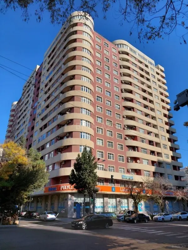 Kirayə verilir 2 otaqlı mənzil 62 m²