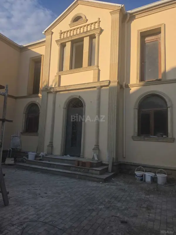 Satılır 4 otaqlı həyət evi 105.2 m²