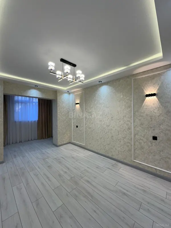 Satılır 2 otaqlı mənzil 65 m²