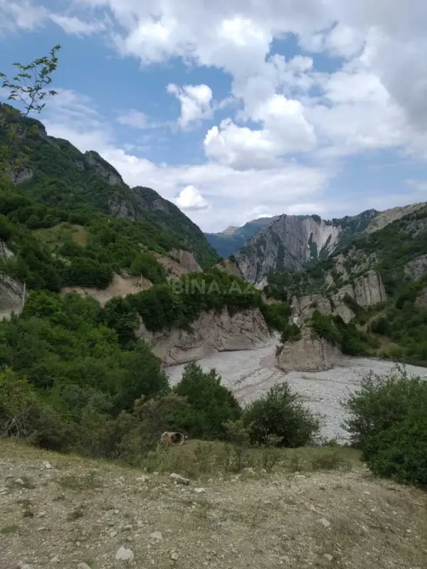 Satılır torpaq sahəsi 12 m²