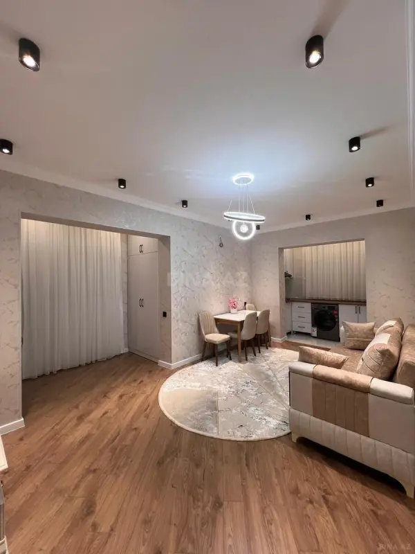 Satılır 2 otaqlı mənzil 52 m²