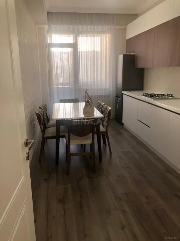 Kirayə verilir 3 otaqlı mənzil 110 m²