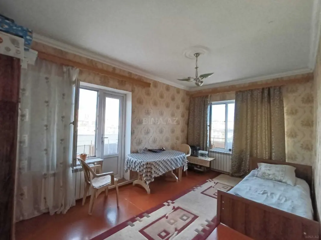 Satılır 2 otaqlı mənzil 47 m²