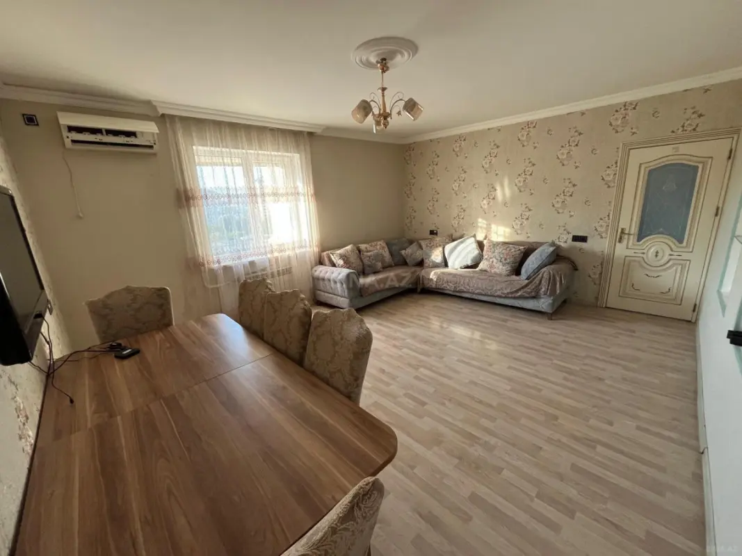 Kirayə verilir 4 otaqlı mənzil 100 m²