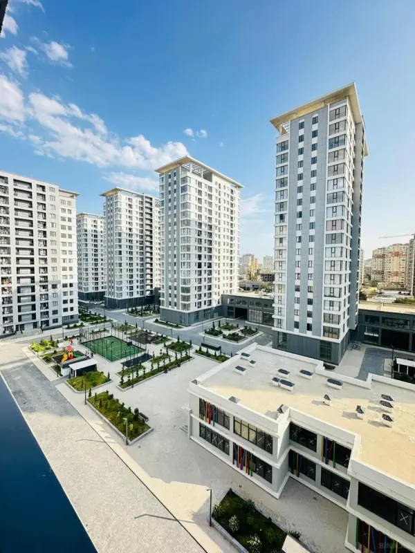 Kirayə verilir 3 otaqlı mənzil 110 m²