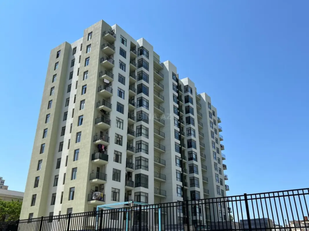 Kirayə verilir 2 otaqlı mənzil 72 m²