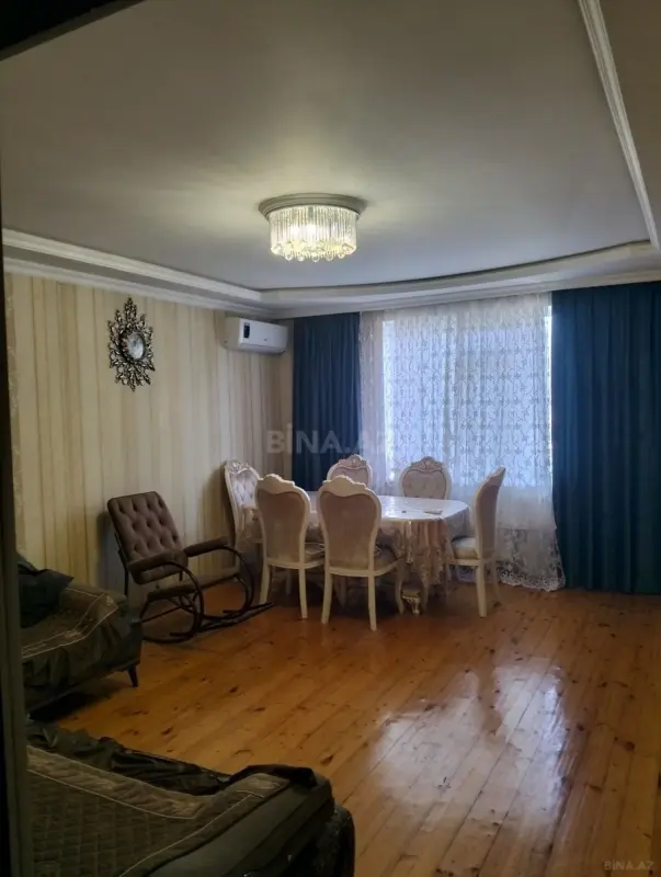 Satılır 2 otaqlı mənzil 74 m²