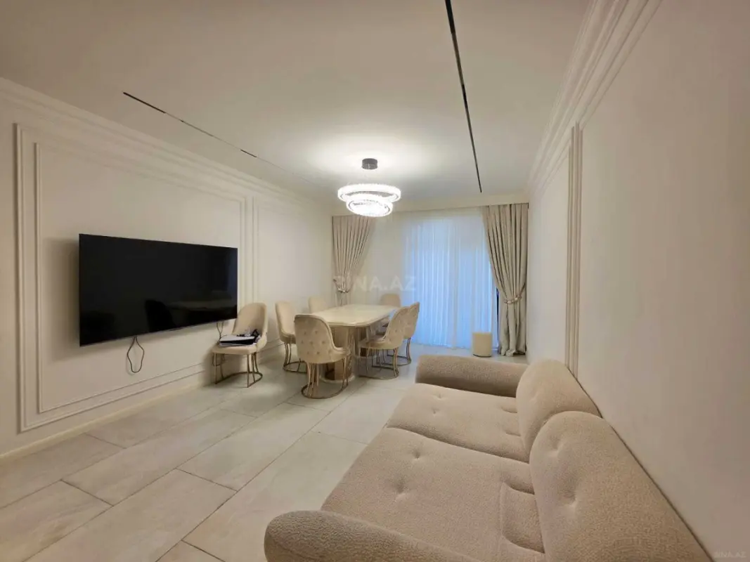 Satılır 3 otaqlı mənzil 107 m²