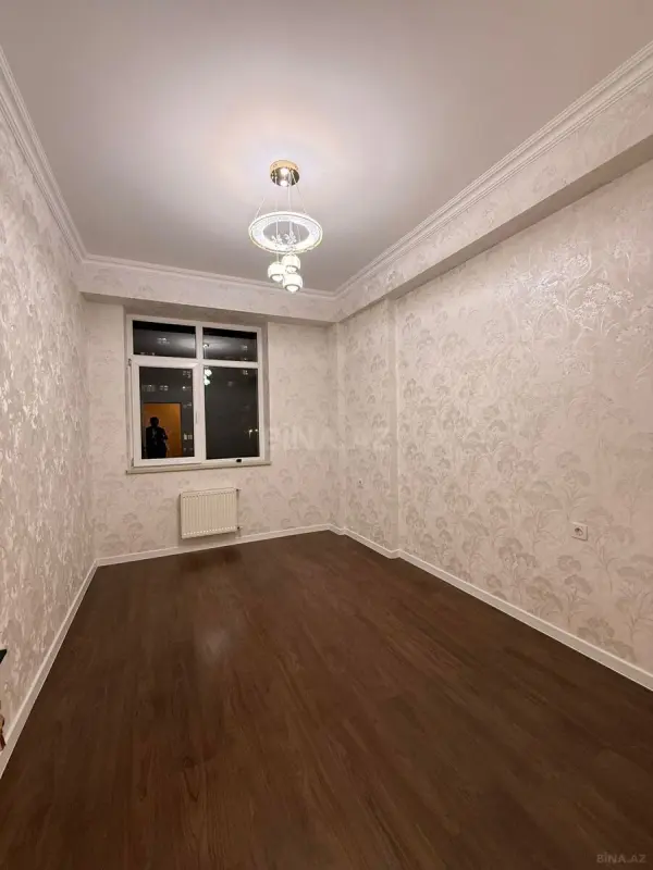 Satılır 2 otaqlı mənzil 68 m²