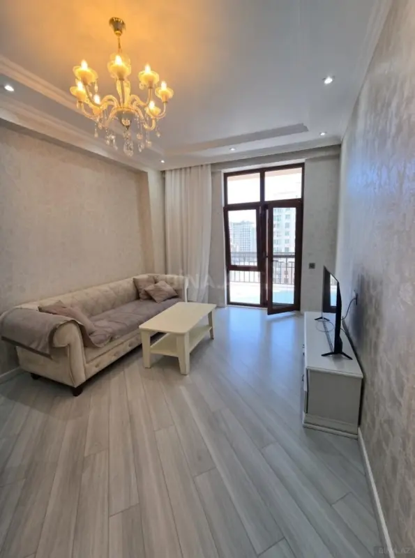 Kirayə verilir 2 otaqlı mənzil 65 m²