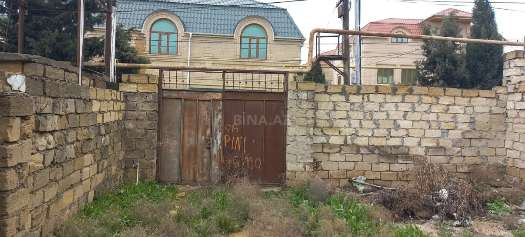 Satılır torpaq sahəsi 2 m²