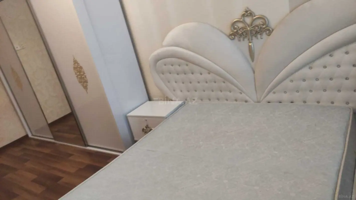 Kirayə verilir 2 otaqlı mənzil 55 m²