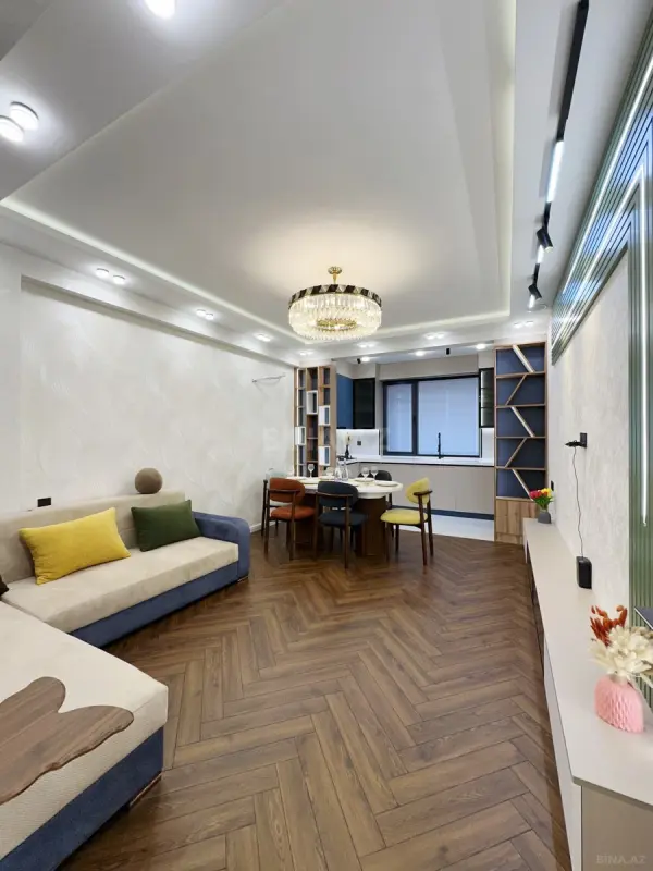 Satılır 3 otaqlı mənzil 110 m²