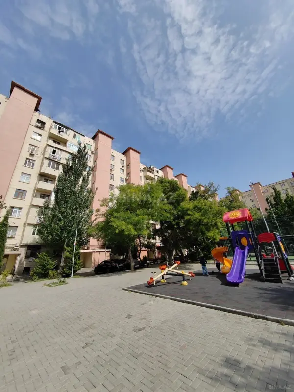 Satılır 3 otaqlı mənzil 65 m²