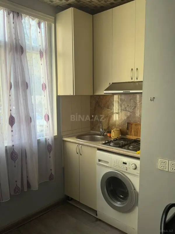 Kirayə verilir 2 otaqlı mənzil 45 m²