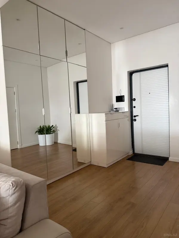 Satılır 3 otaqlı mənzil 68 m²