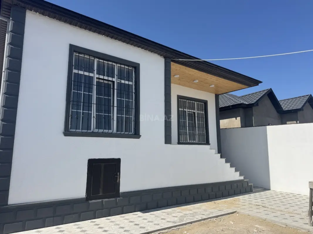 Satılır 4 otaqlı həyət evi 125 m²