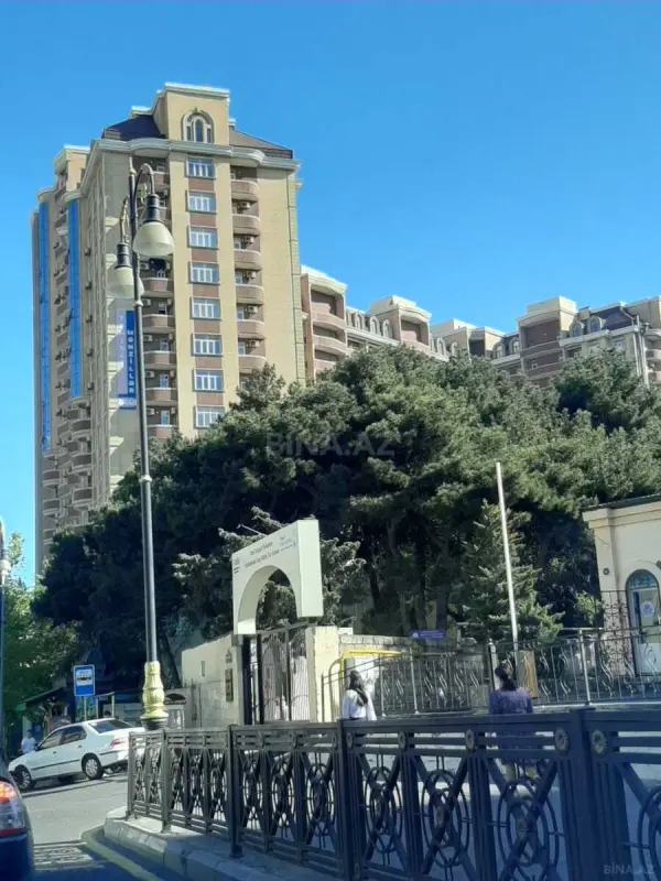 Kirayə verilir 3 otaqlı mənzil 130 m²