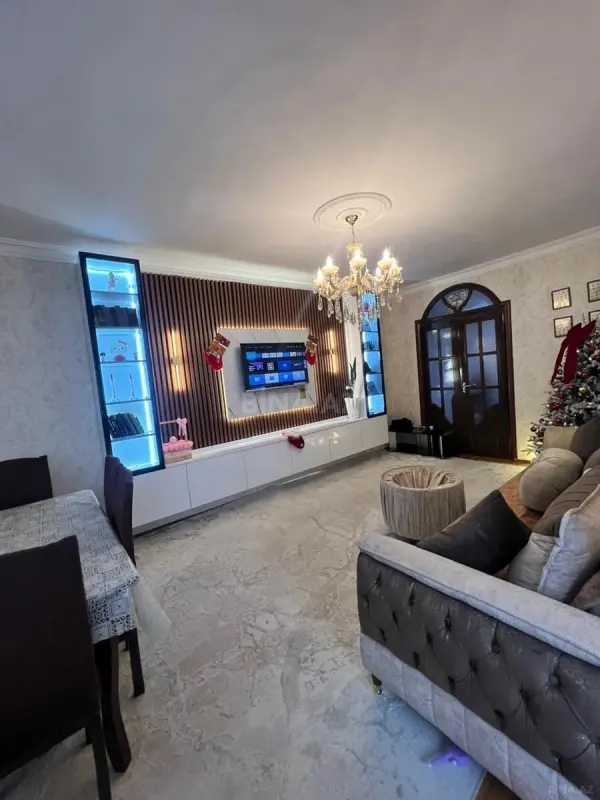 Satılır 3 otaqlı mənzil 68.2 m²
