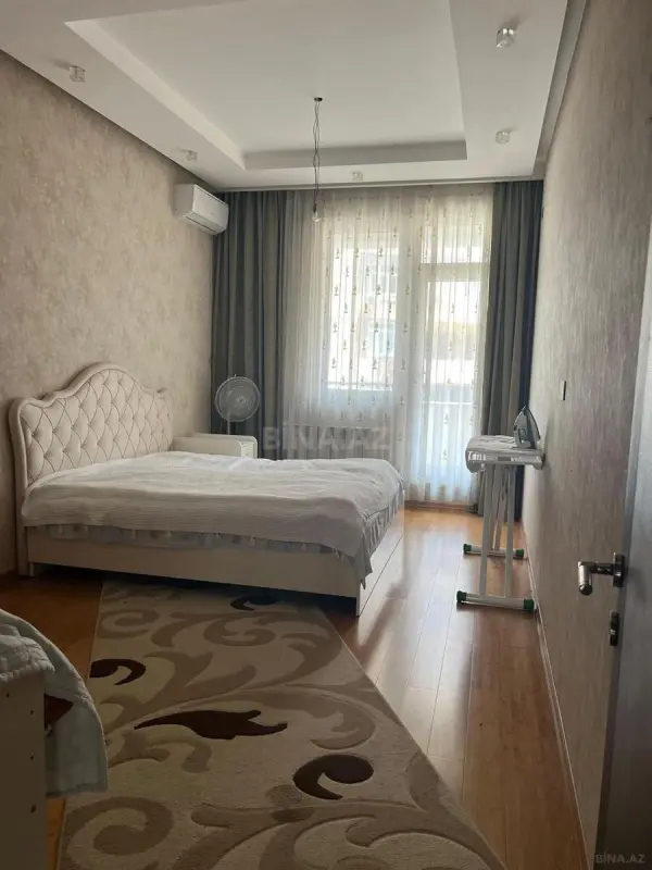 Kirayə verilir 3 otaqlı mənzil 120 m²