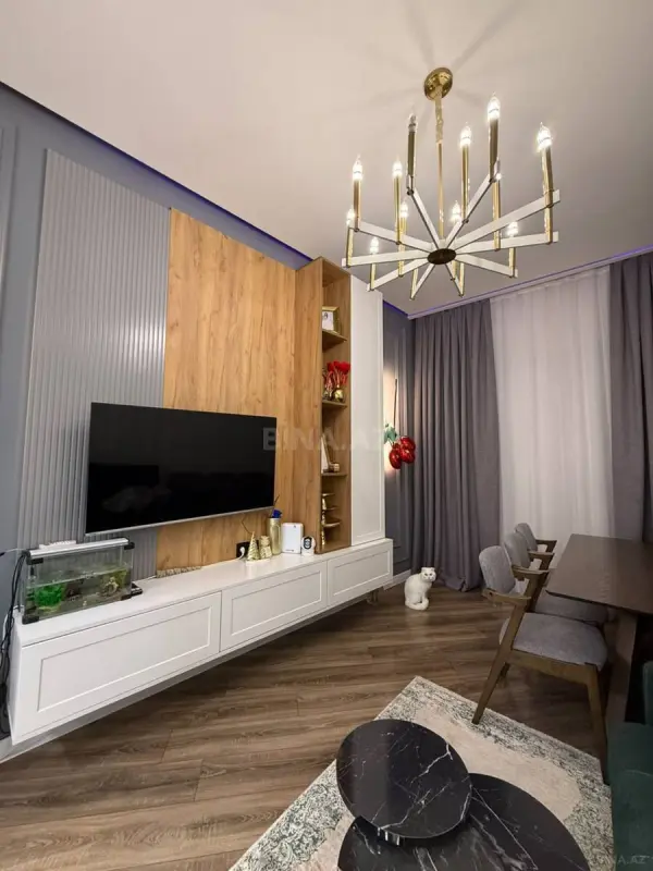 Satılır 2 otaqlı mənzil 67 m²