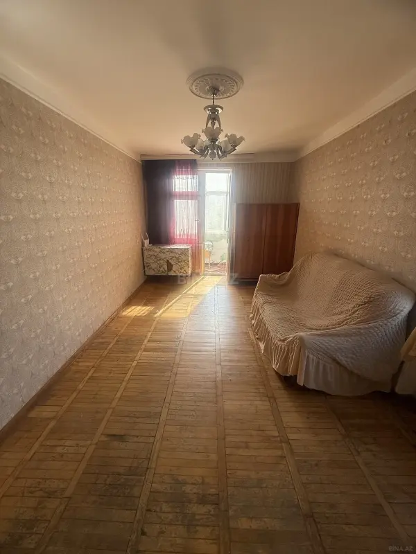 Kirayə verilir 2 otaqlı mənzil 45 m²