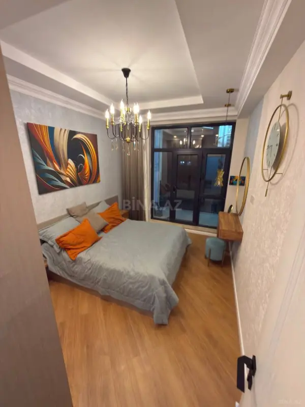 Kirayə verilir 3 otaqlı mənzil 110 m²