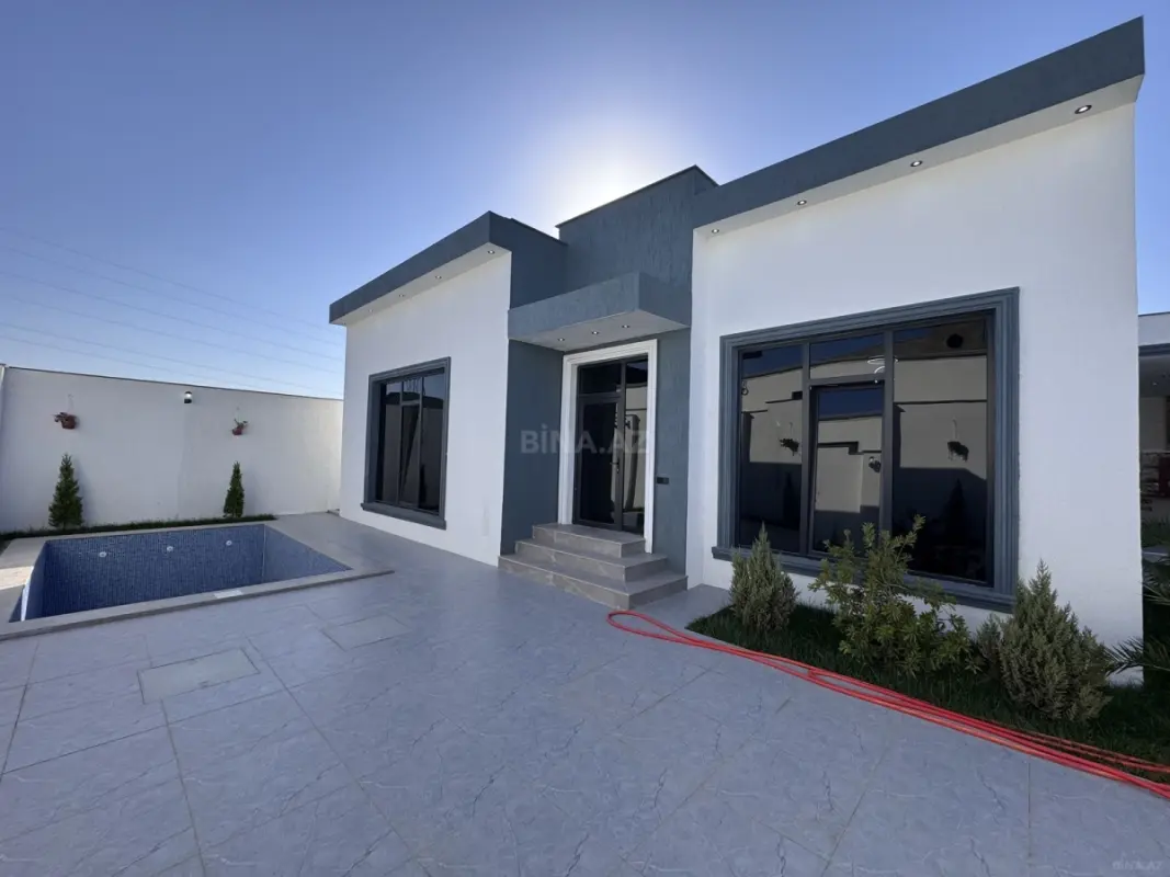 Satılır 4 otaqlı həyət evi 160 m²