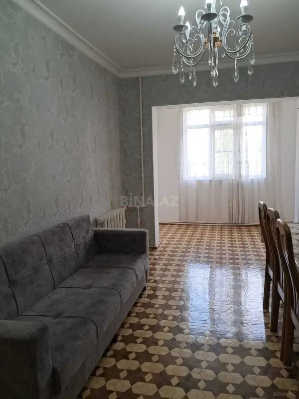 Kirayə verilir 3 otaqlı mənzil 90 m²