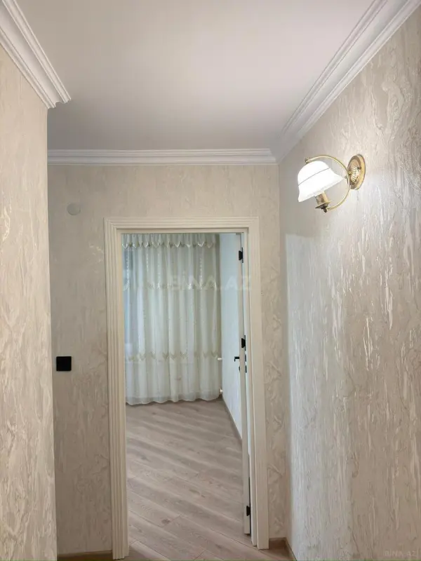 Satılır 1 otaqlı mənzil 35 m²