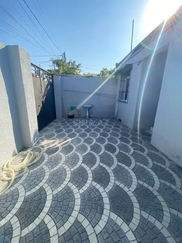 Satılır 3 otaqlı həyət evi 80 m²