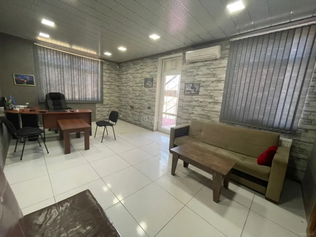 Satılır obyekt 70 m²