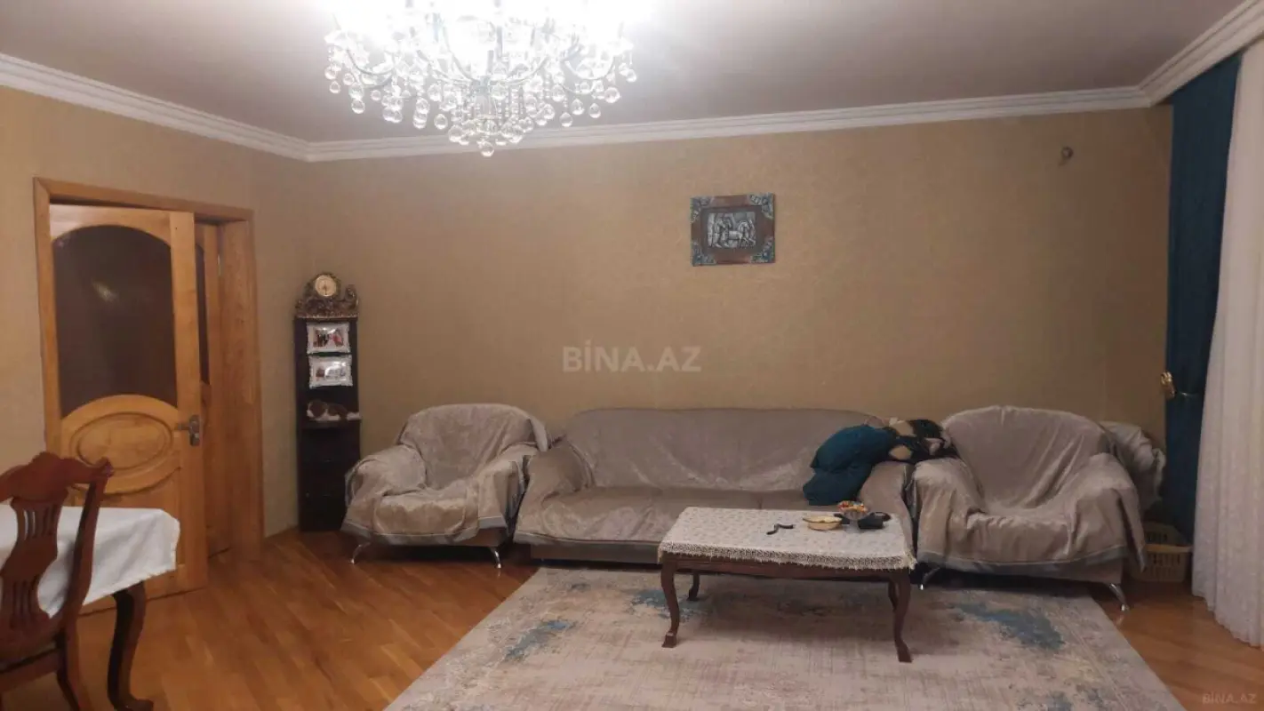 Kirayə verilir 3 otaqlı mənzil 110 m²