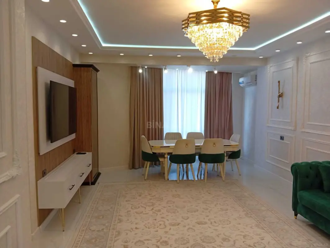 Kirayə verilir 2 otaqlı mənzil 80 m²
