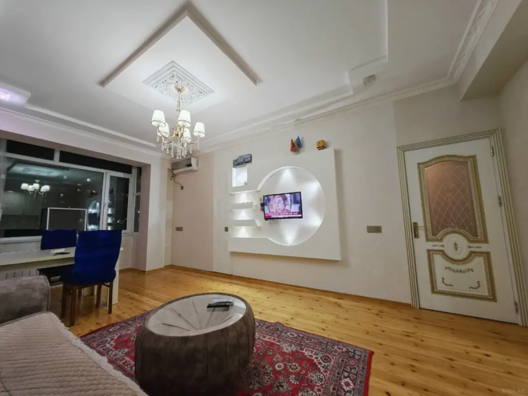 Kirayə verilir 2 otaqlı mənzil 54 m²