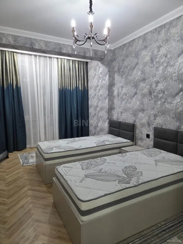 Kirayə verilir 3 otaqlı mənzil 100 m²