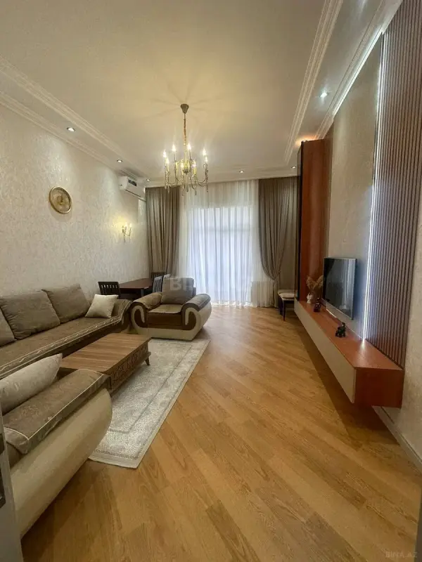 Satılır 2 otaqlı mənzil 80 m²