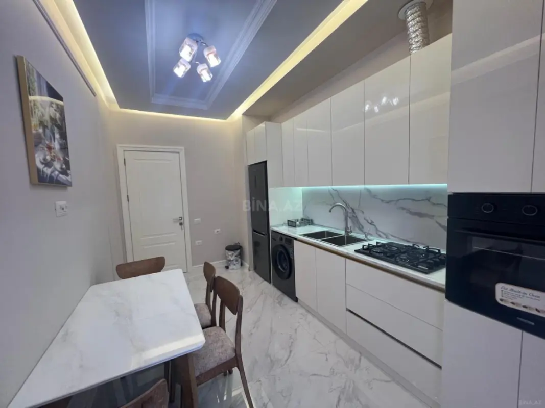Kirayə verilir 3 otaqlı mənzil 95 m²