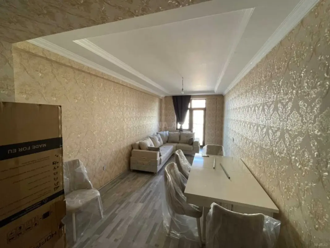 Kirayə verilir 2 otaqlı mənzil 80 m²