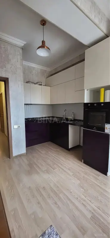 Satılır 2 otaqlı mənzil 77.8 m²