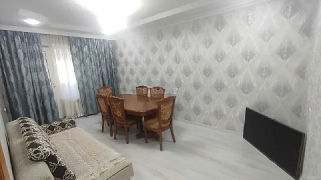 Kirayə verilir 2 otaqlı mənzil 65 m² — Bakı 2 otaq 65.00 m²