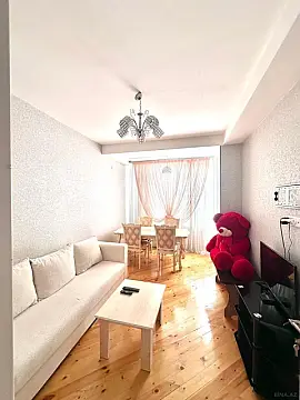 Kirayə verilir 2 otaqlı mənzil 70 m² — Bakı, Abşeron 2 otaq 70.00 m²