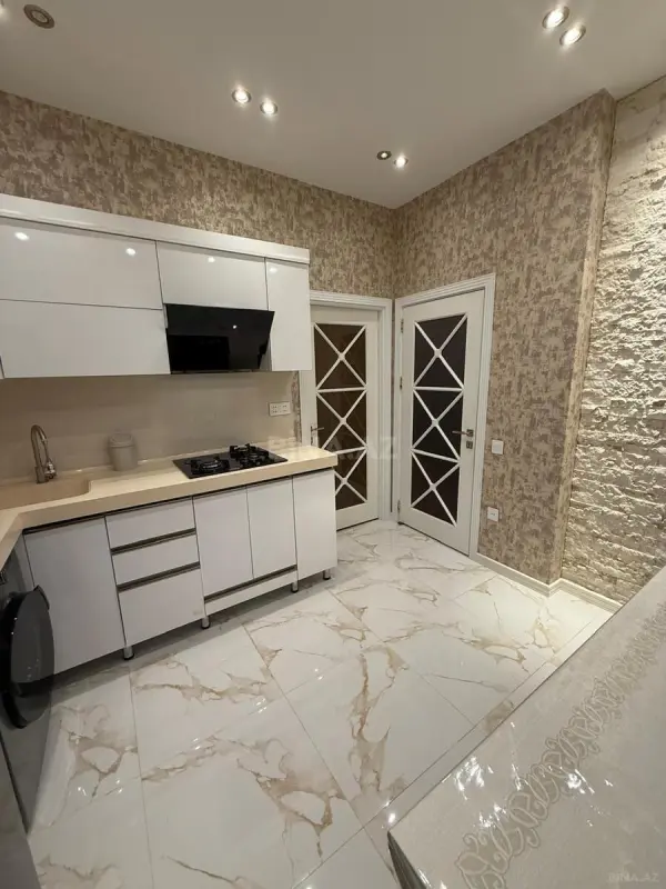 Satılır 2 otaqlı mənzil 64 m²