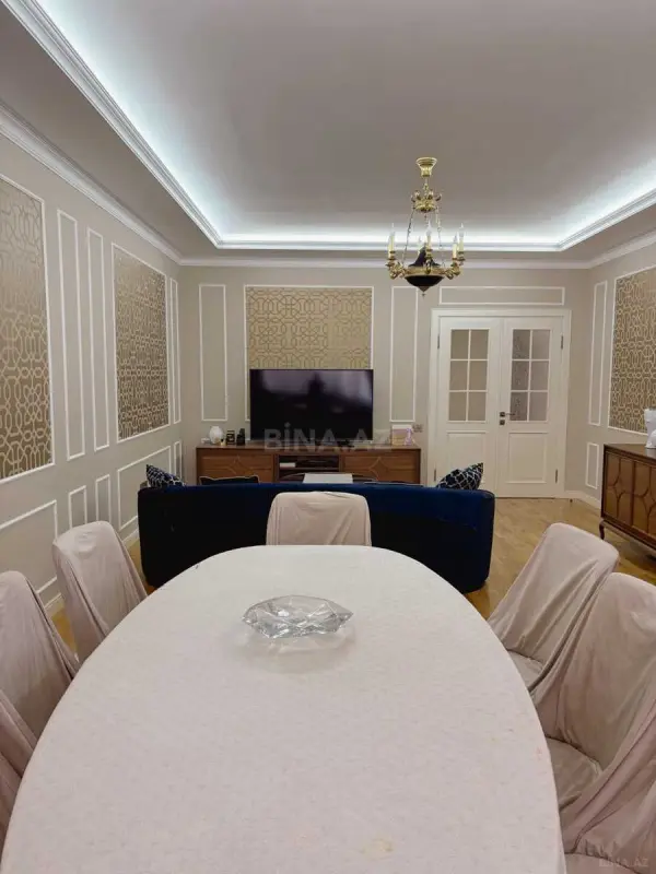 Satılır 3 otaqlı mənzil 116 m²